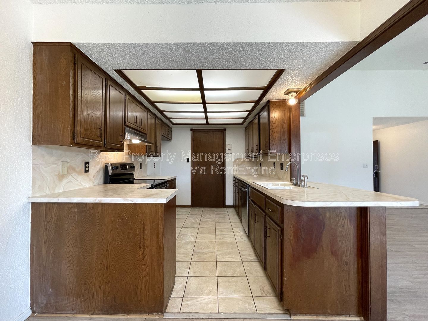 Building Photo - 3009 Big Oak Dr