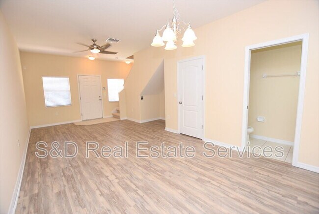 Building Photo - 4116 Winding Vine Dr