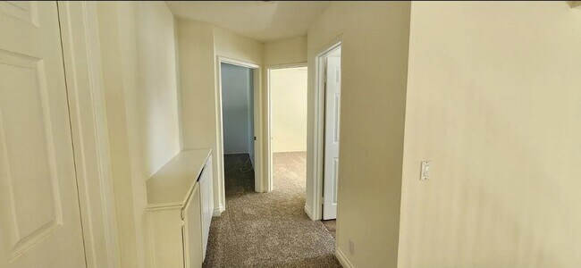 Building Photo - Beautiful Home in the Heart of Mission Viejo!