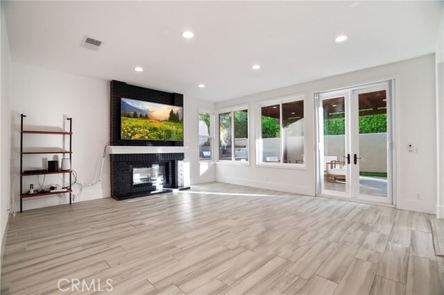 Building Photo - 24868 Paseo Primario