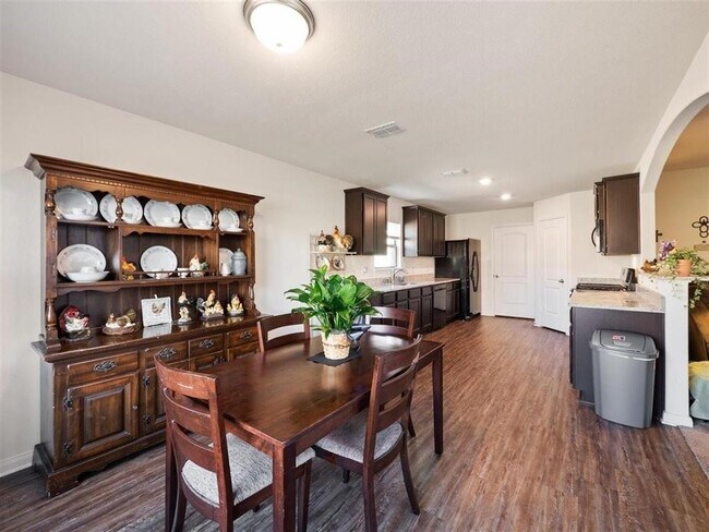 Building Photo - 4322 Cat Tail Wy