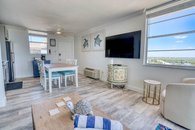 Building Photo - 5800 Bonita Beach Rd SW