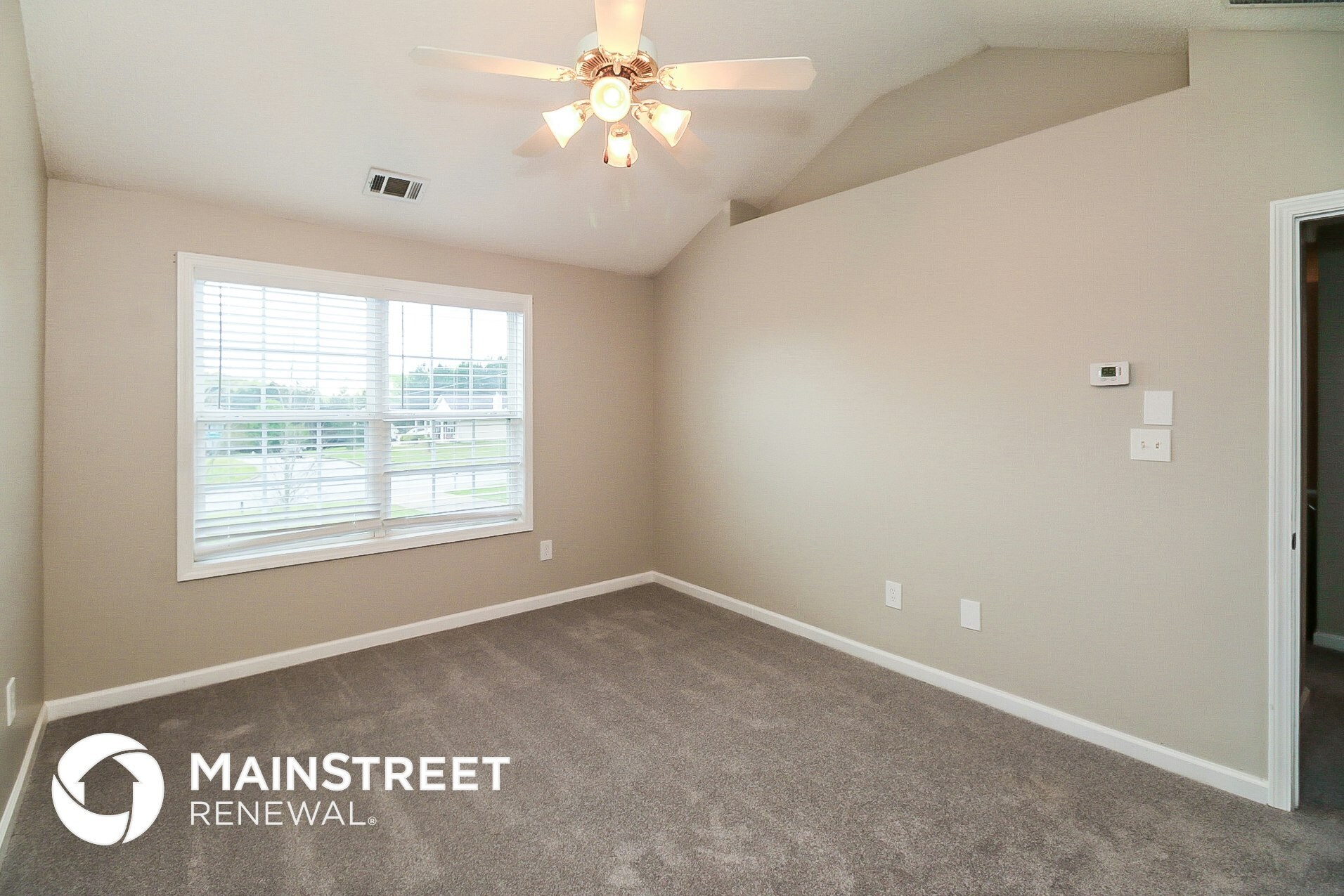 Building Photo - 4895 Wolfcreek View