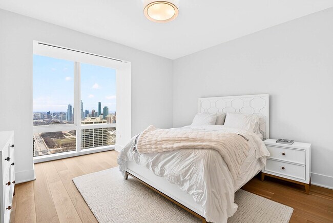 Building Photo - 363 E Wacker Dr