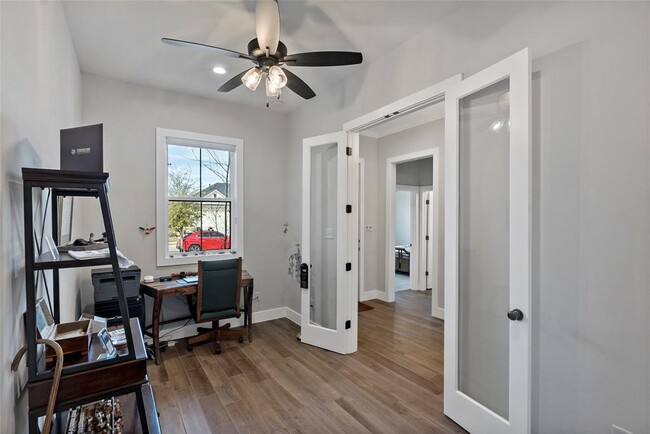 Building Photo - 3534 Parmer Crk