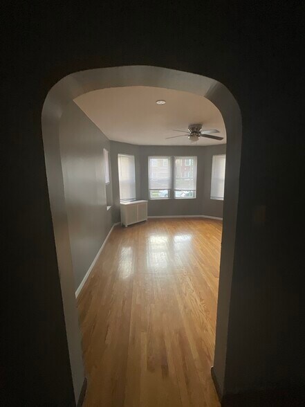 Building Photo - 7711 S Chappel Ave