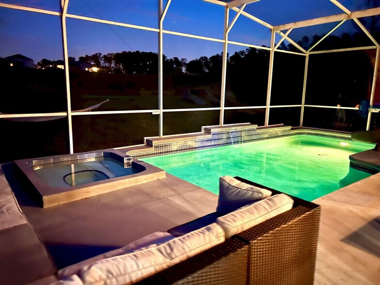 Building Photo - 1145 Troon Cir