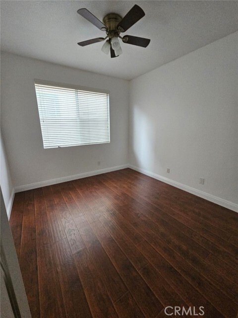 Building Photo - 5800 Oakdale Ln