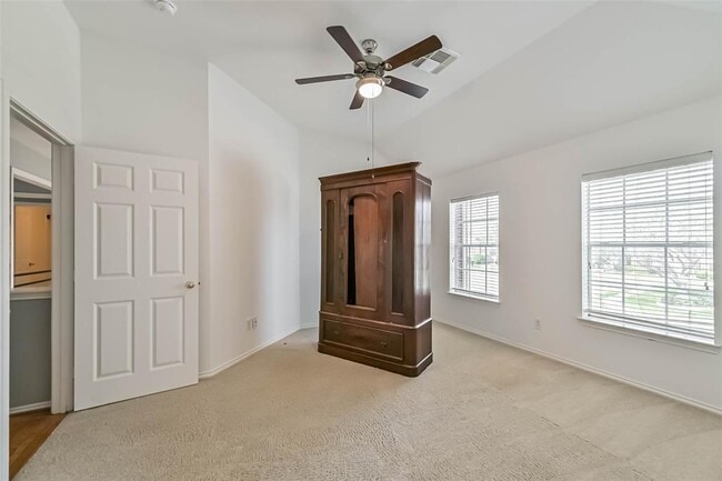 Building Photo - 9910 Brook Meadow Ln