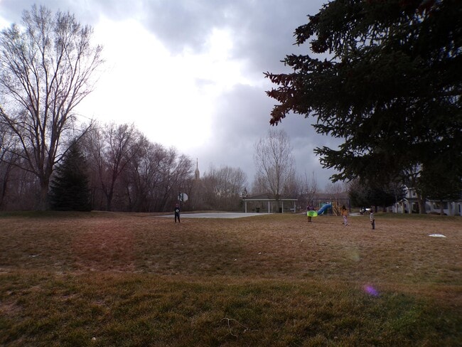 Building Photo - 1464 S Silver Maple Ct