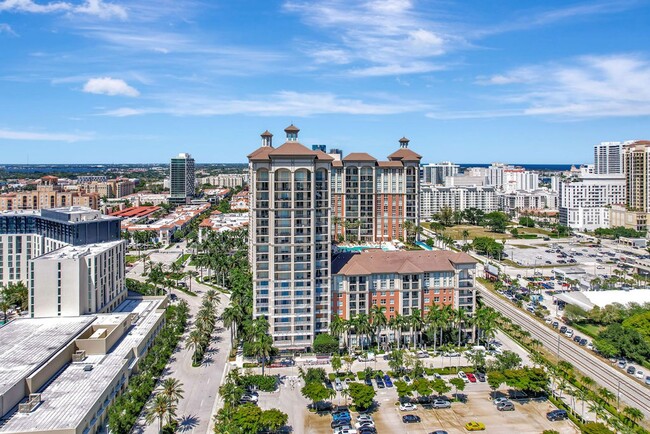 Building Photo - One bedroom at City Place South