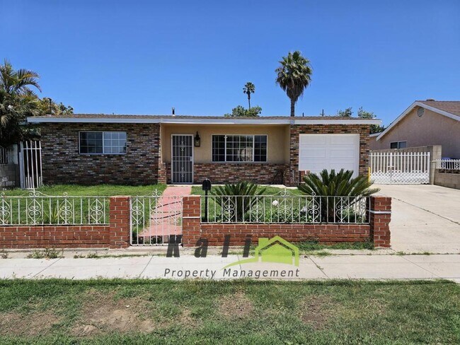 Primary Photo - 121 E Prospect St