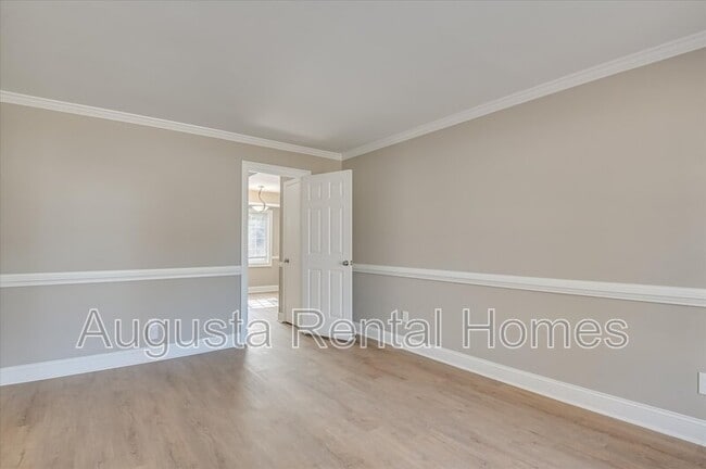 Building Photo - 238 Cavalier Dr