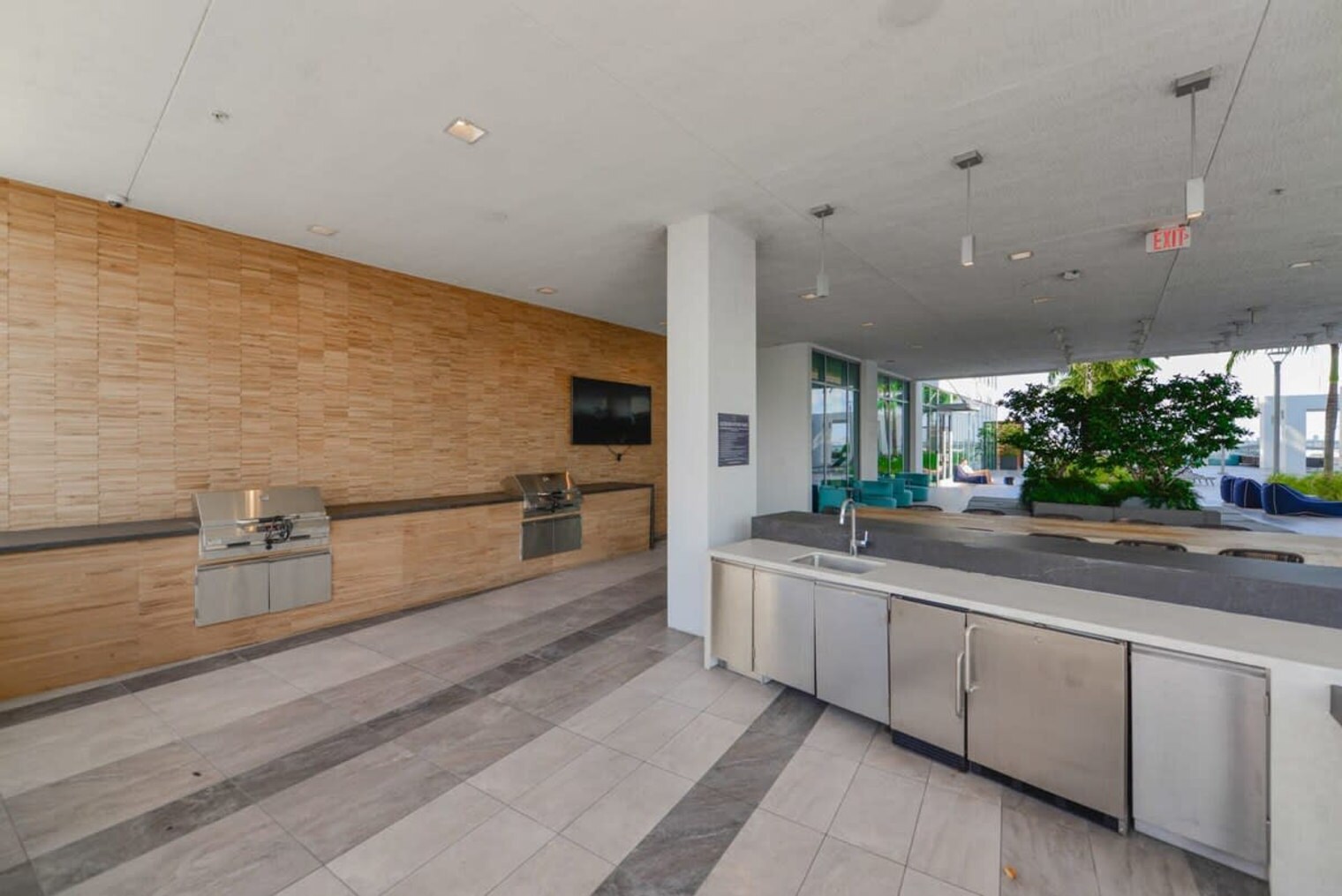 Building Photo - 3900 Biscayne Blvd