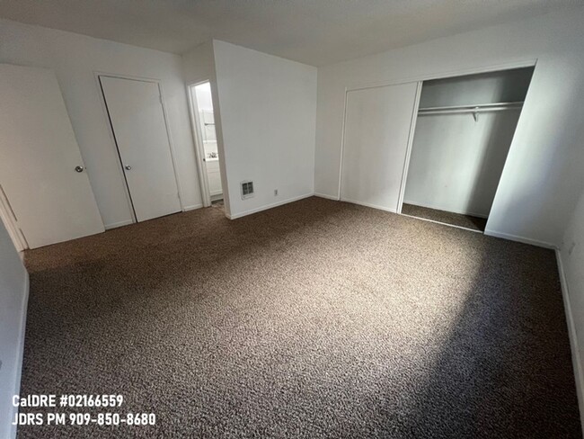 Building Photo - New Lowered Price! La Verne 2 Bedroom Condo