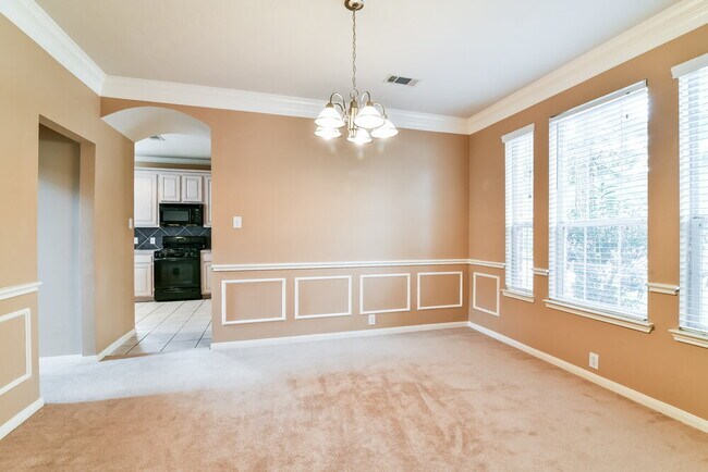 Building Photo - 17602 Mescalero Canyon Ln