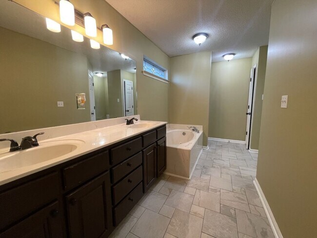 Building Photo - TRINITY LAKES, DESOTO CENTRAL SCHOOLS!