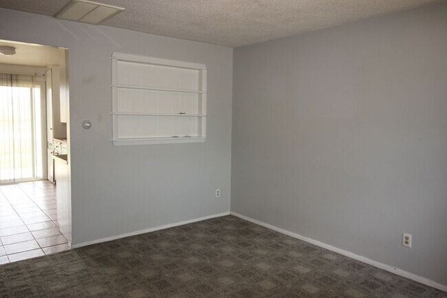Building Photo - Great Condo In South Loveland