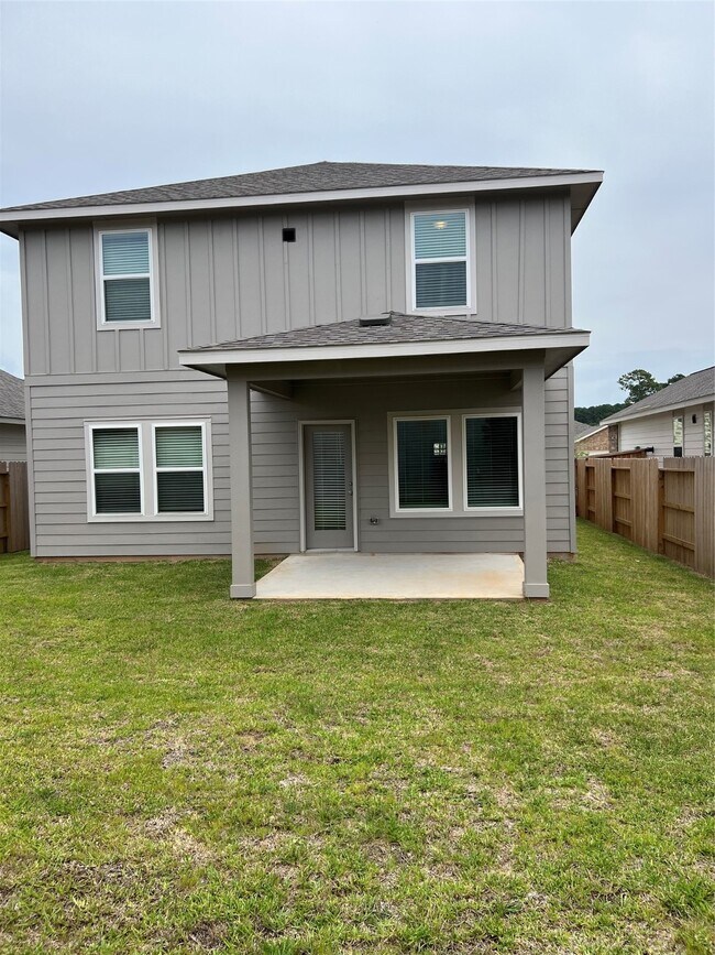 Building Photo - 6737 Chinapkin Oak Ln