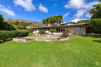 Building Photo - Diamond Head Mid-Century Modern Home