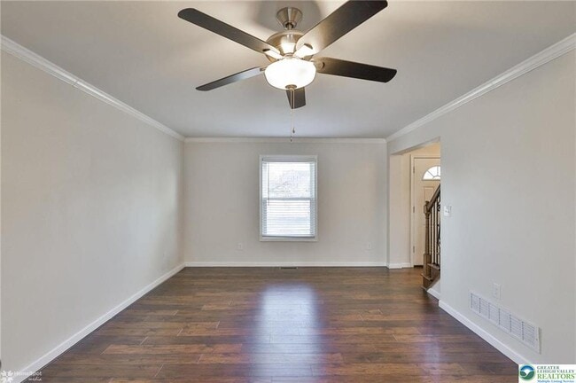 Building Photo - 2811 Kingsview Ave