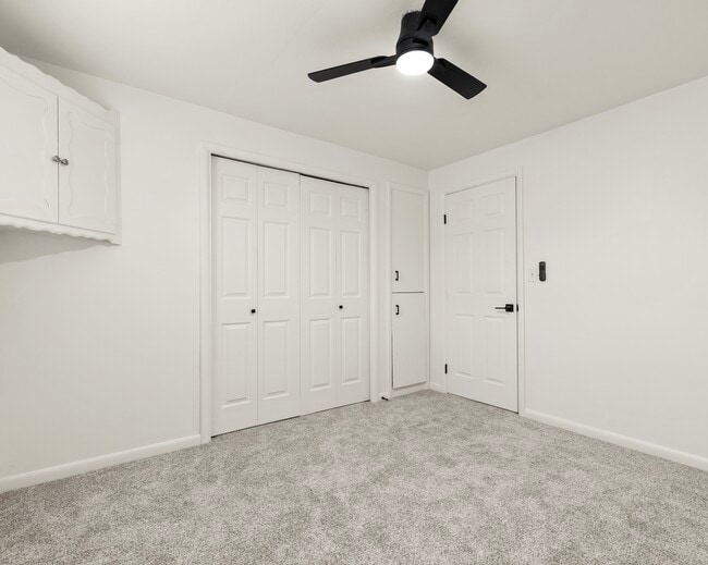 Building Photo - 4057 N Adams St