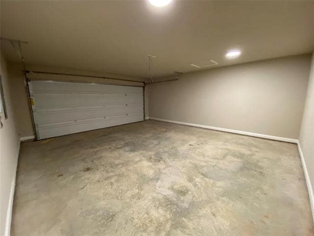 Building Photo - 802 Rolling Terrace Cir