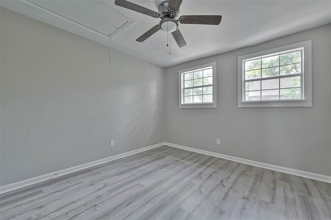 Building Photo - 17805 Villa Way Dr