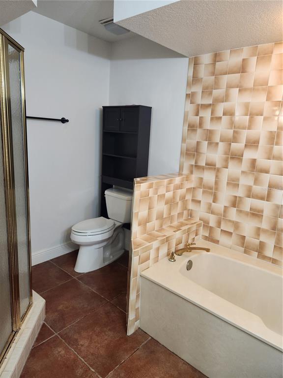 Building Photo - 7316 Della Dr