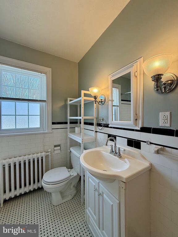 Building Photo - 1401 N Grant Ave