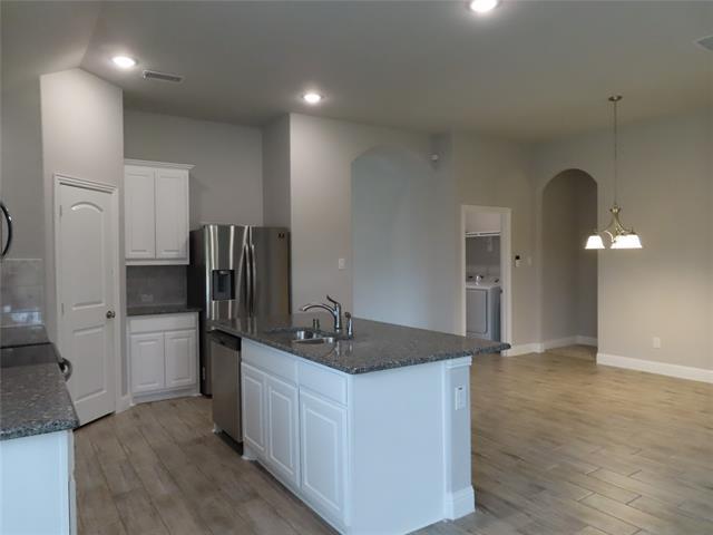 Building Photo - 426 Oleander Dr