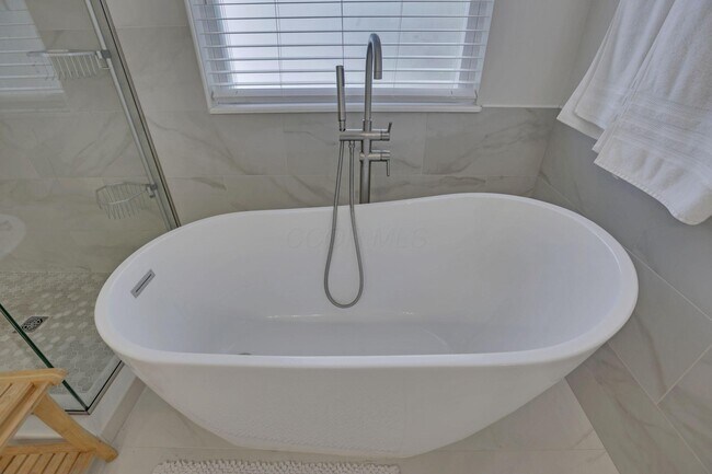 Building Photo - 5920 Triplett Square