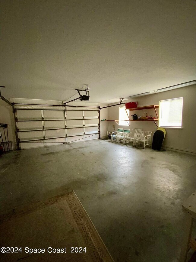 Building Photo - 190 Richards Rd