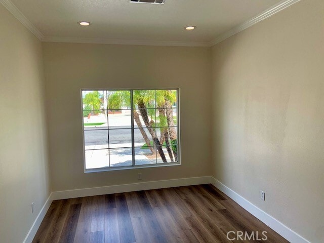 Building Photo - 558 Rembrandt Dr