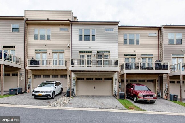 Building Photo - 7312 Taylor's Hill Ln