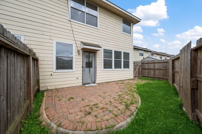 Building Photo - 8714 Thistlemoor Ln