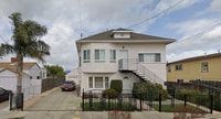 Building Photo - Completely Renovated 3 Bedroom Downstairs Unit! $2,850