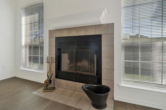 Building Photo - 416 Mara Ln