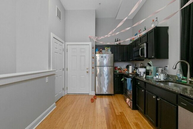 Building Photo - 1226 N Calvert St