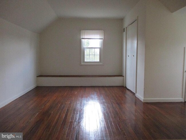 Building Photo - 5945 Franconia Rd