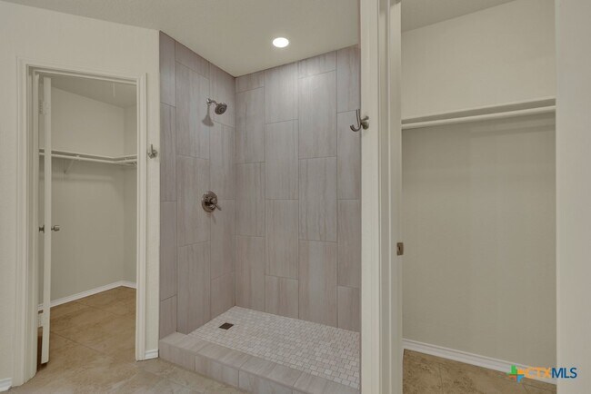 Building Photo - 1260 Flaming Oak Dr