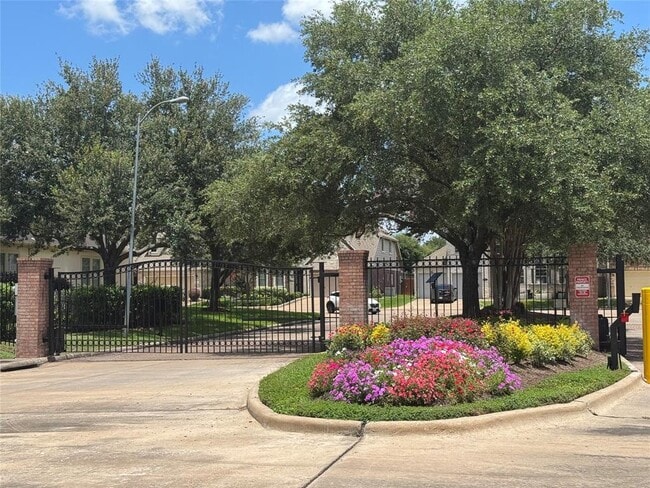 Building Photo - 14127 Grovemist Ln