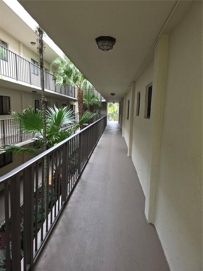 Building Photo - 8035 SW 107th Ave