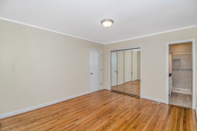 Building Photo - 1303 SC-90