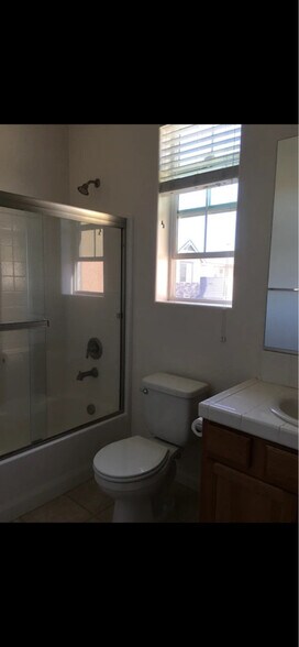 Building Photo - 4317 W Pinsapo Dr