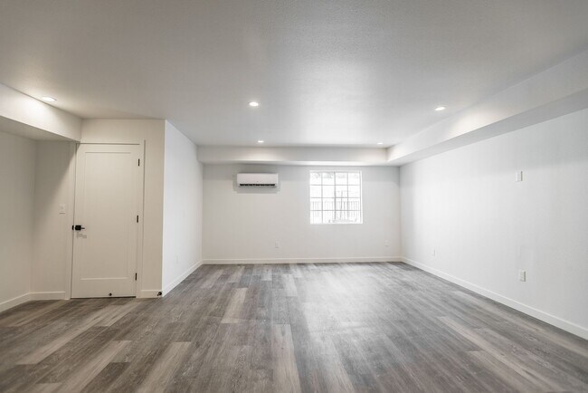 Interior Photo - Valleyheart Apartments