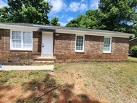 Building Photo - Must see ,This 3-bedroom, 1-bath home in Rock Hill South Carolina,