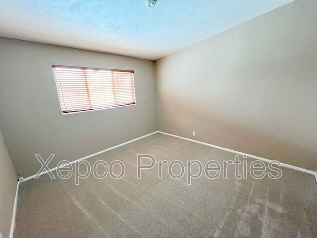 Building Photo - 4019 Cll San Raphael