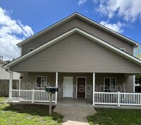 Building Photo - 3101 Holdrege St