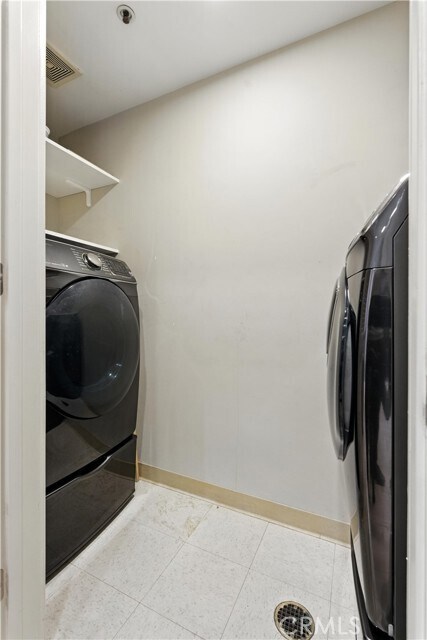 Building Photo - 403 Caruso Ave